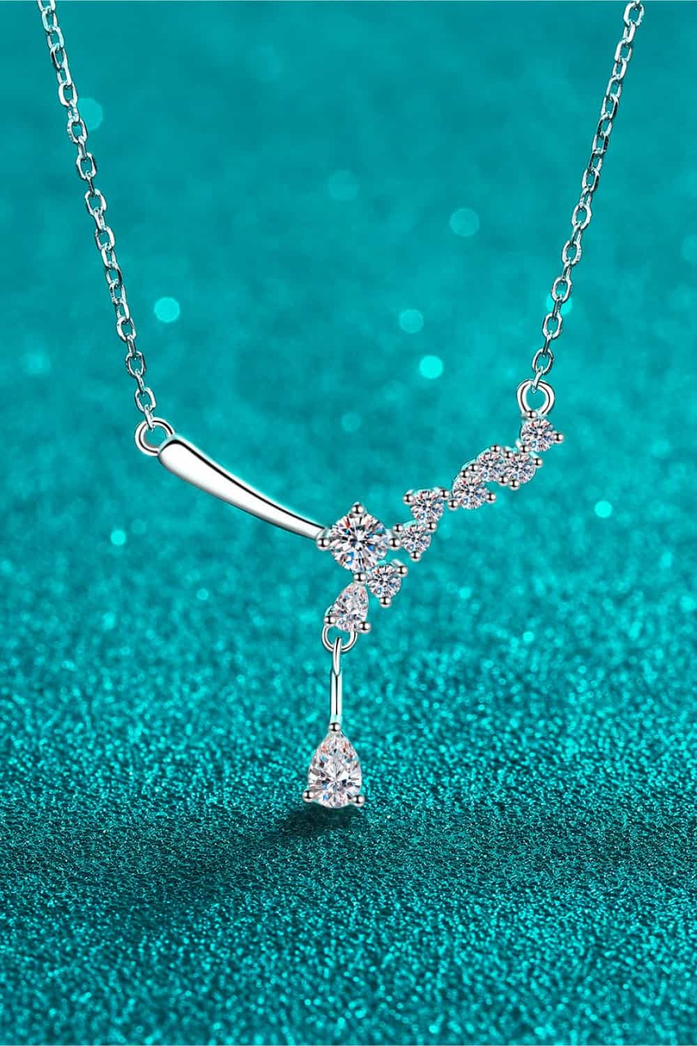 1 Carat Moissanite Falling Stars Pendant Necklace - Rhodium Vermeil- Claude Jewelry Moissanite - Shop claudejewelry.com