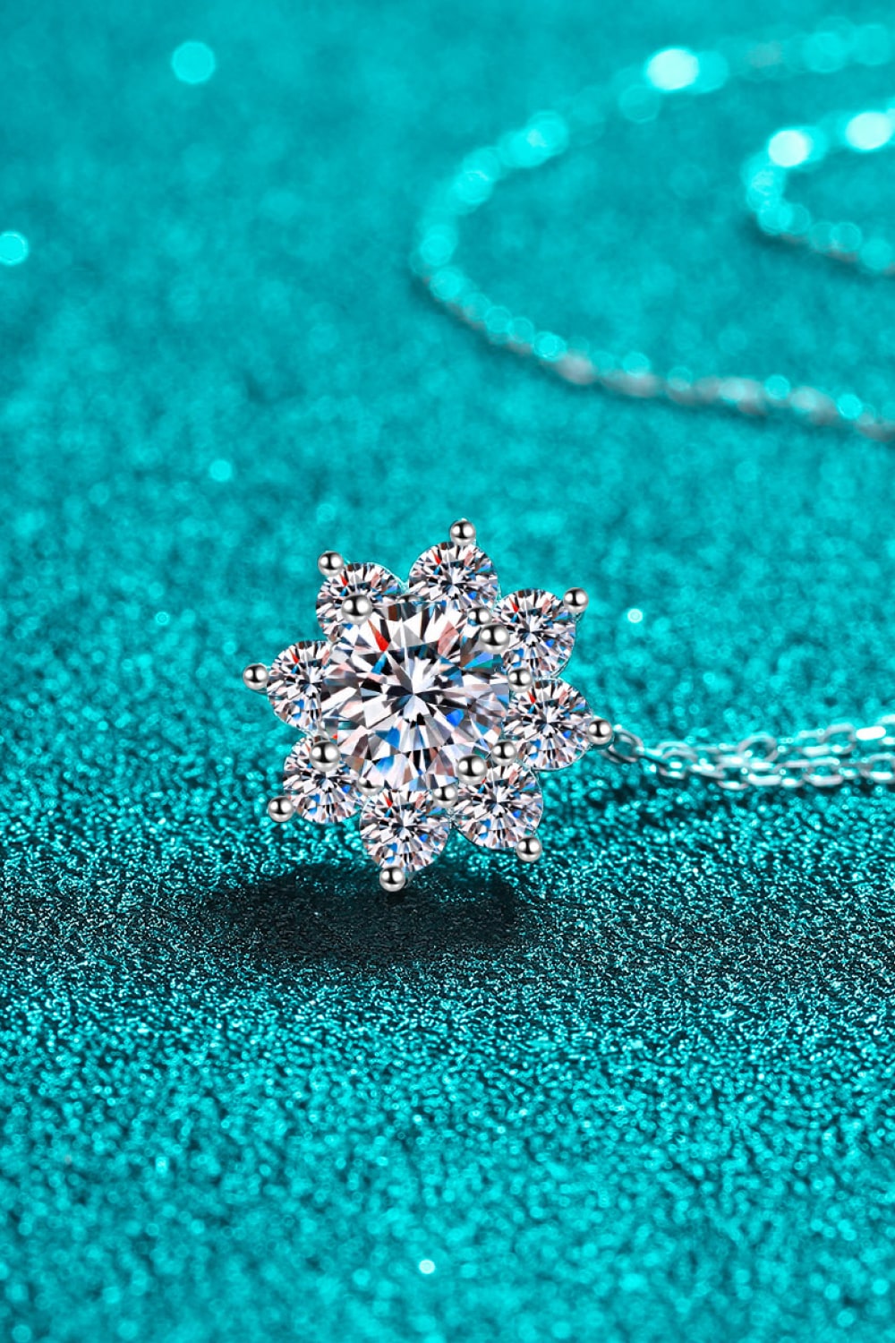 1 Carat Moissanite Floral-Shaped Pendant Necklace - Silver- Claude Jewelry Moissanite - Shop claudejewelry.com