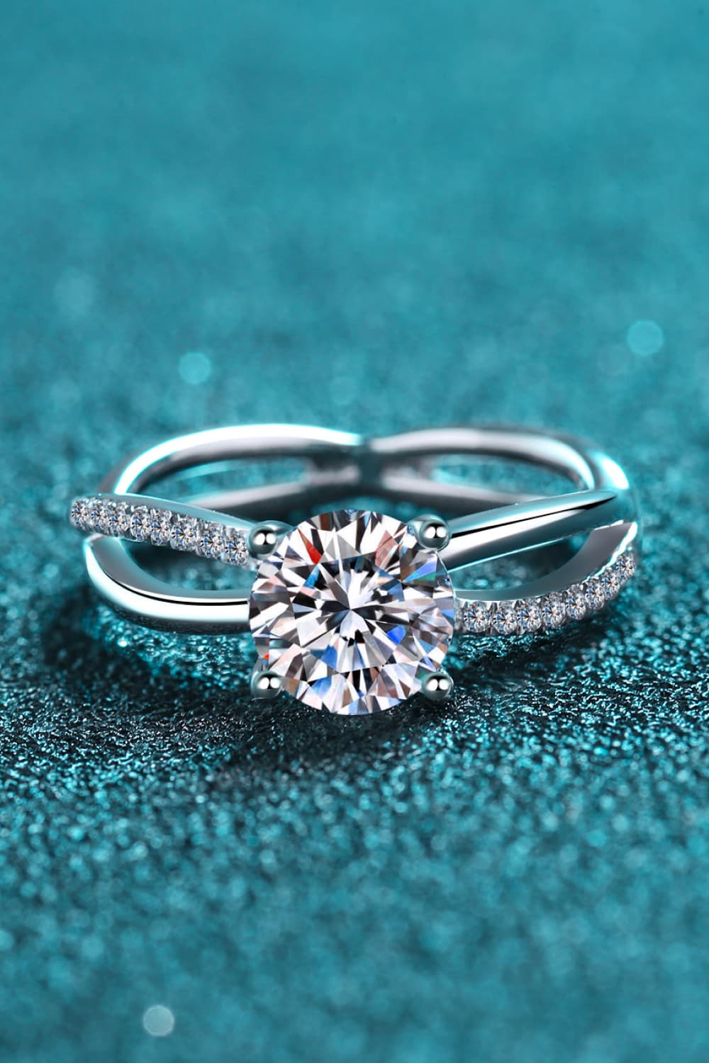 1 Ct Moissanite Crisscross Split Shank Ring - - Claude Jewelry Moissanite - Shop claudejewelry.com