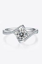 1 Ct Moissanite Heart Set Twisted Ring - - Claude Jewelry Moissanite - Shop claudejewelry.com