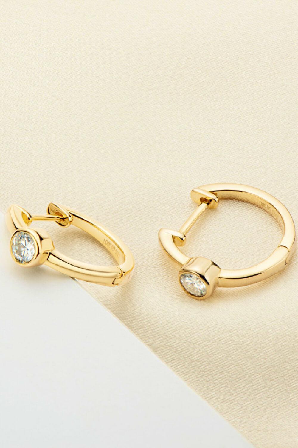 18k Gold Vermeil Inlaid Solitaire Moissanite Huggie Earrings - - Claude Jewelry Moissanite - Shop claudejewelry.com