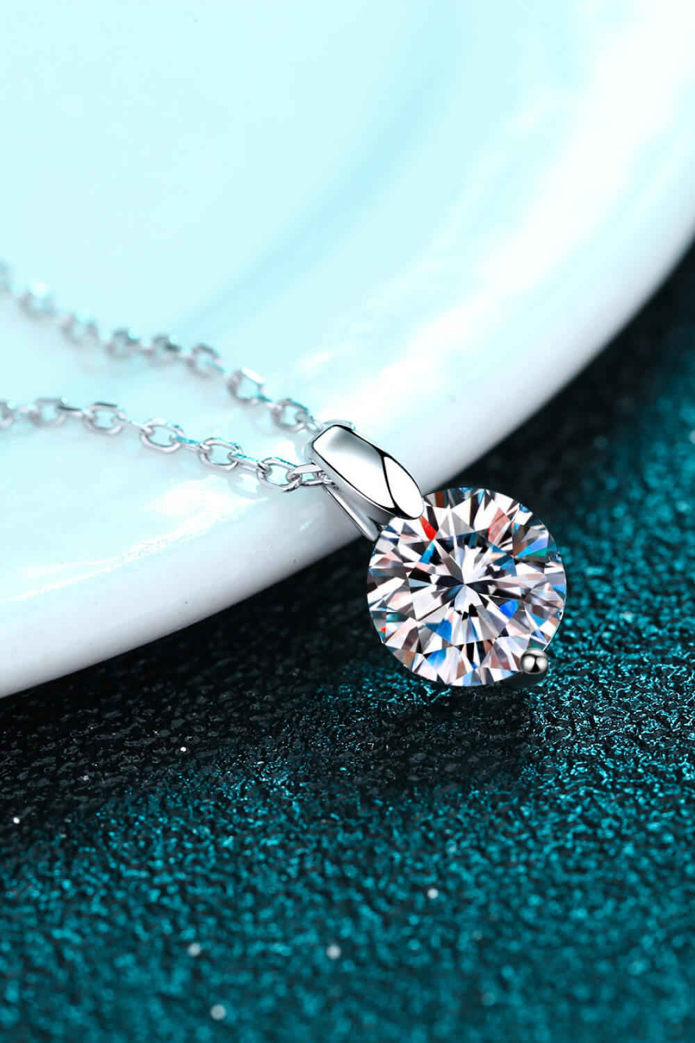 2 Ct Minimalist Moissanite Pendant Necklace - Rhodium Vermeil- Claude Jewelry Moissanite - Shop claudejewelry.com