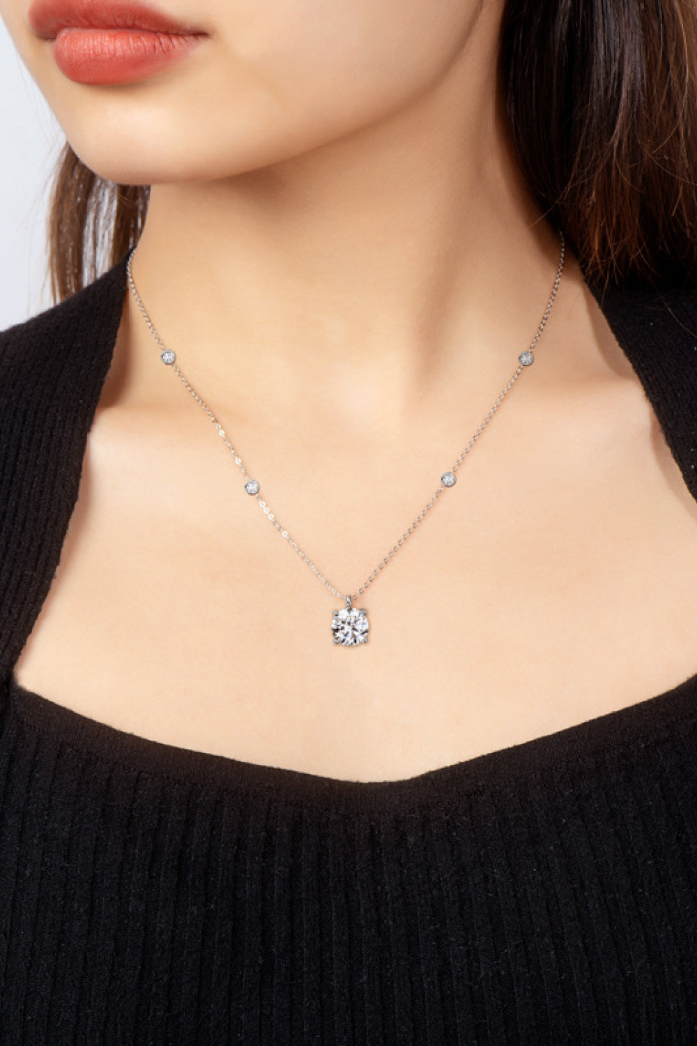 2 Ct Moissanite 4-Prong 925 Sterling Silver Necklace - Platinum Vermeil- Claude Jewelry Moissanite - Shop claudejewelry.com