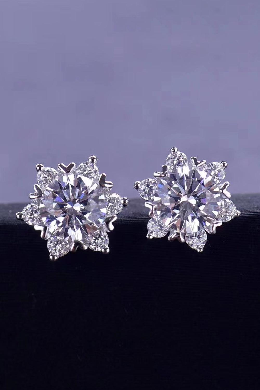 2 Ct Moissanite Floral Star Stud Earrings - Platinum Vermeil- Claude Jewelry Moissanite - Shop claudejewelry.com