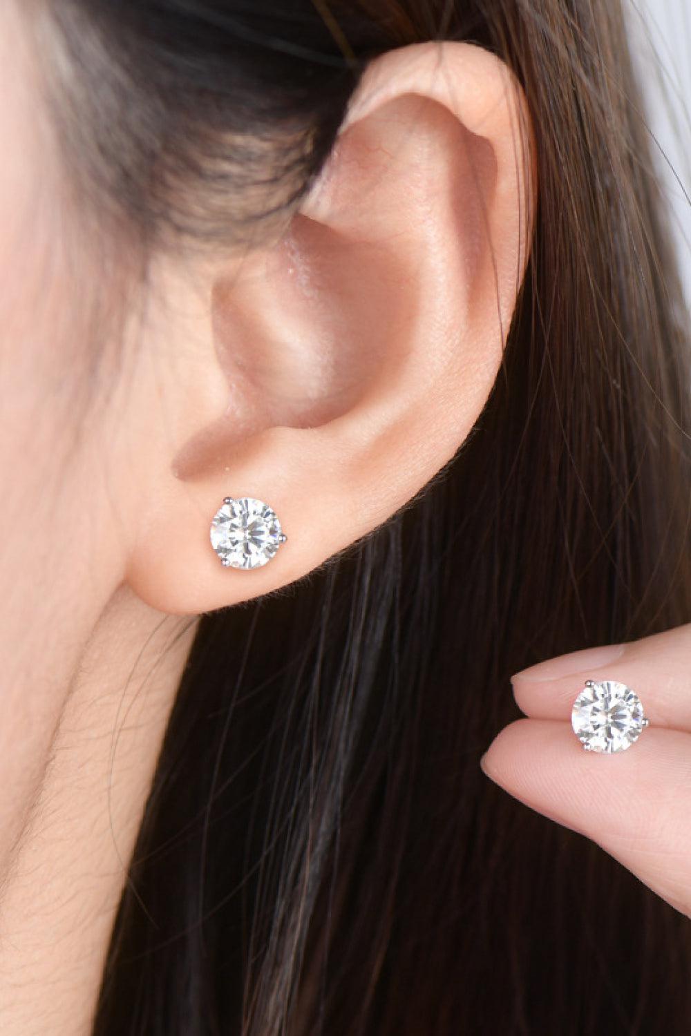 2 Ct Moissanite Platinum Stud Earrings - Platinum Vermeil- Claude Jewelry Moissanite - Shop claudejewelry.com