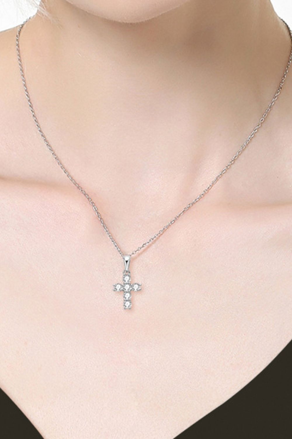 925 Sterling Silver Cross Moissanite Pendant Necklace - Platinum Vermeil- Claude Jewelry Moissanite - Shop claudejewelry.com