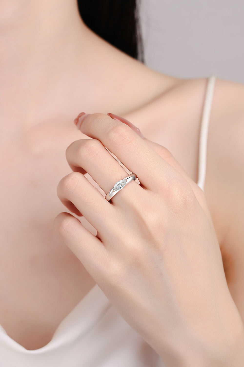 Minimal Moissanite Inlay Rhodium Vermeil Ring - - Claude Jewelry Moissanite - Shop claudejewelry.com