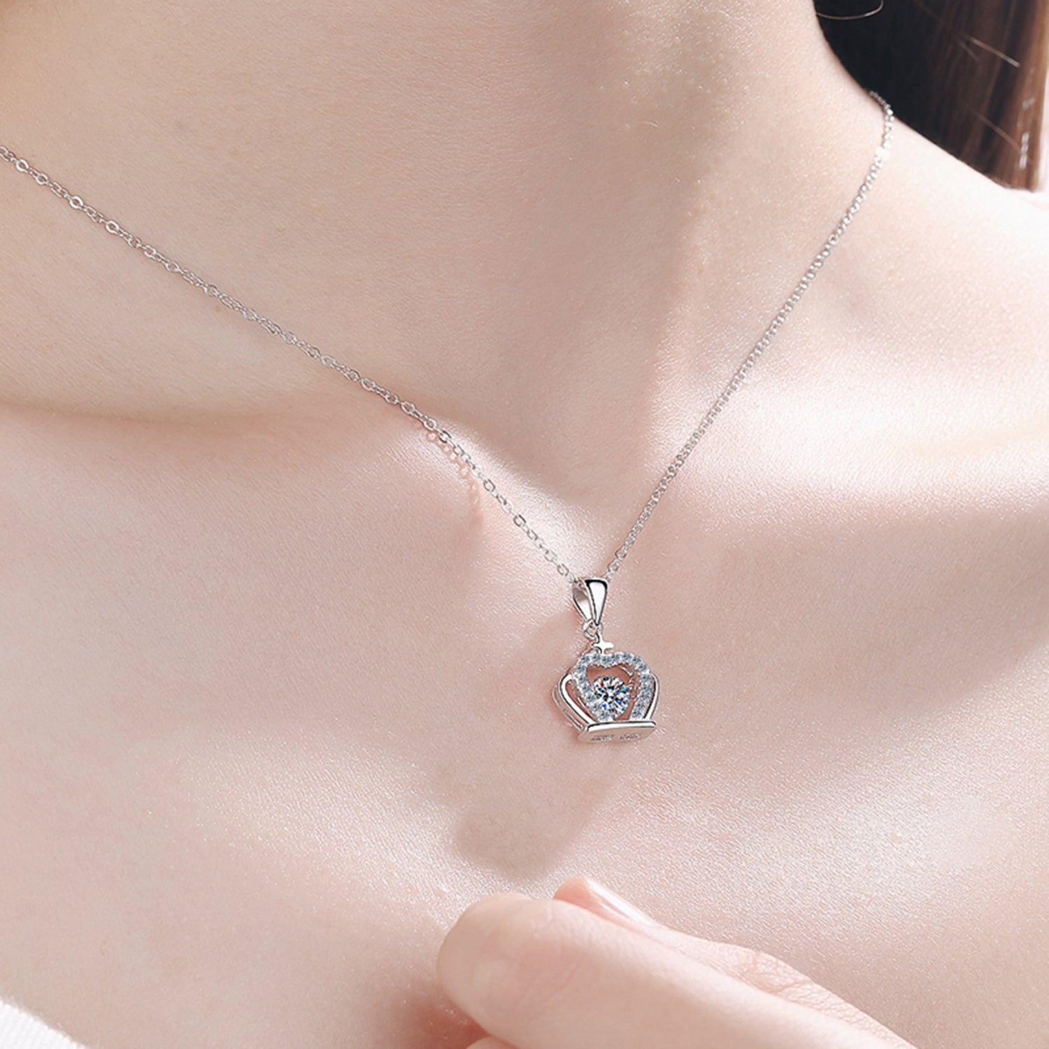 Moissanite Crown 925 Sterling Silver Pendant Necklace - 925 Sterling Silver- Claude Jewelry Moissanite - Shop claudejewelry.com