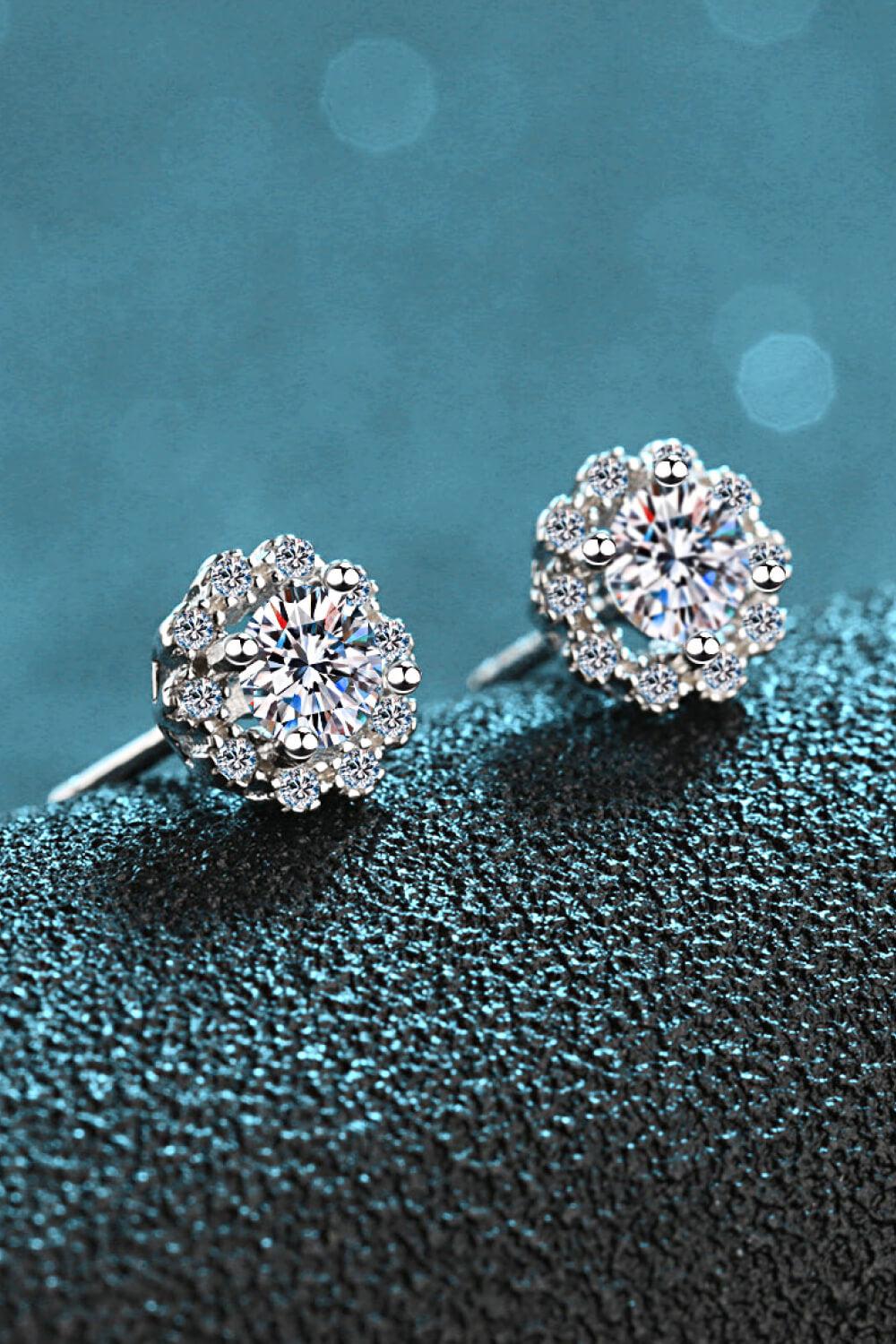 Moissanite Floral-Shaped Stud Earrings - Rhodium Vermeil- Claude Jewelry Moissanite - Shop claudejewelry.com