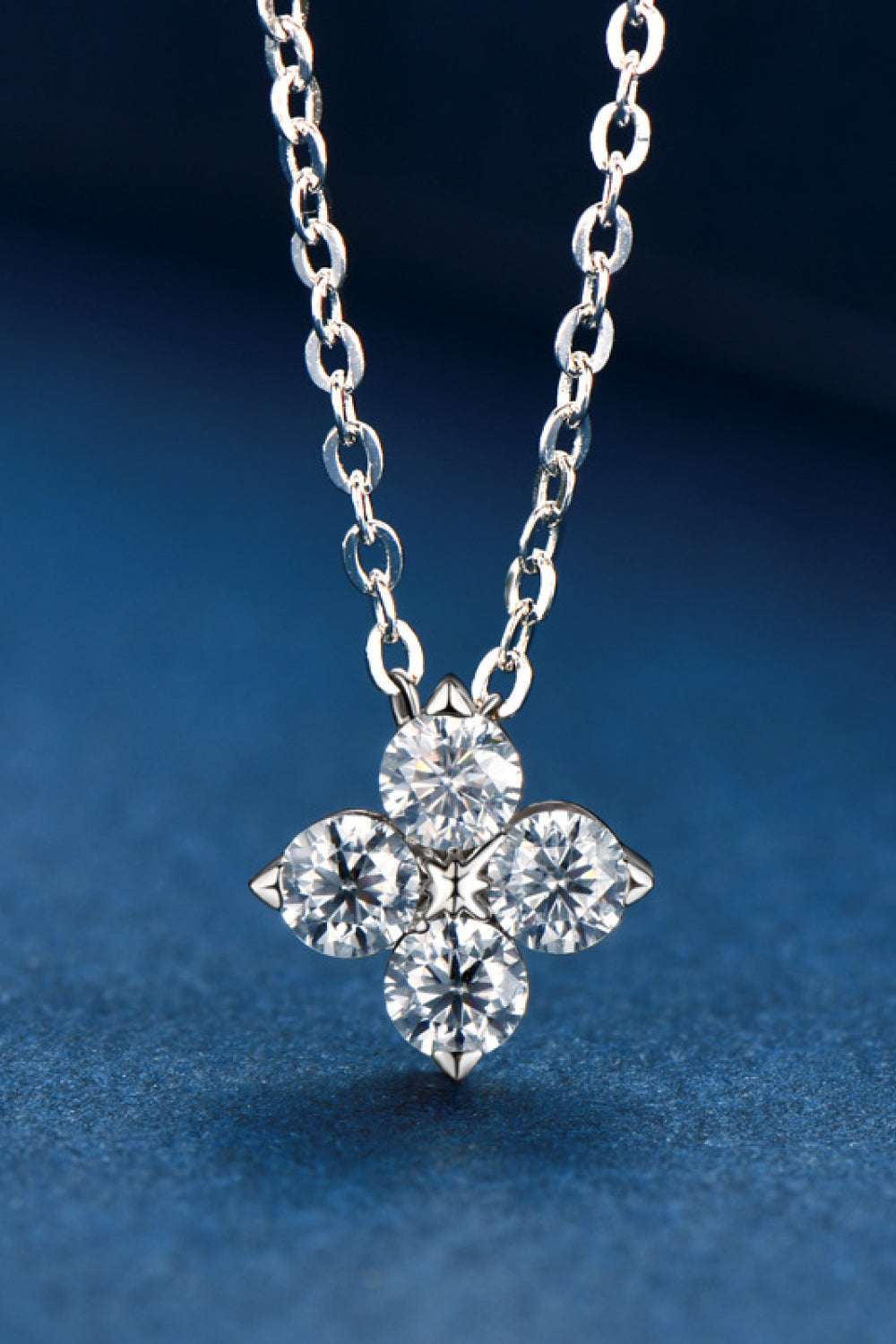 Moissanite Four Leaf Clover Pendant Necklace - - Claude Jewelry Moissanite - Shop claudejewelry.com